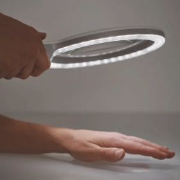 Hand magnifying lamp dimmable SP without wood light